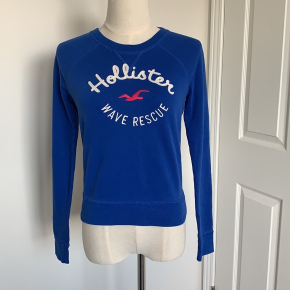 Hollister | classic crew neck sweater - Picture 1 of 5